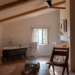 La Perroya Gasthof Visan