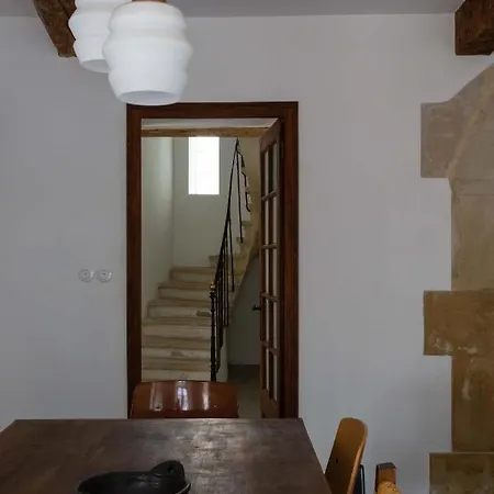 La Perroya