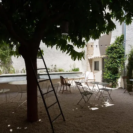 La Perroya