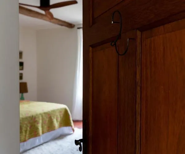 La Perroya Vendégház Visan